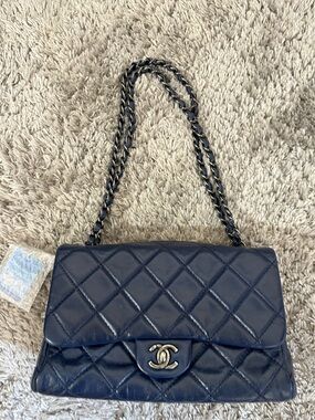 Chanel Flap Bag Blue Navy Leather